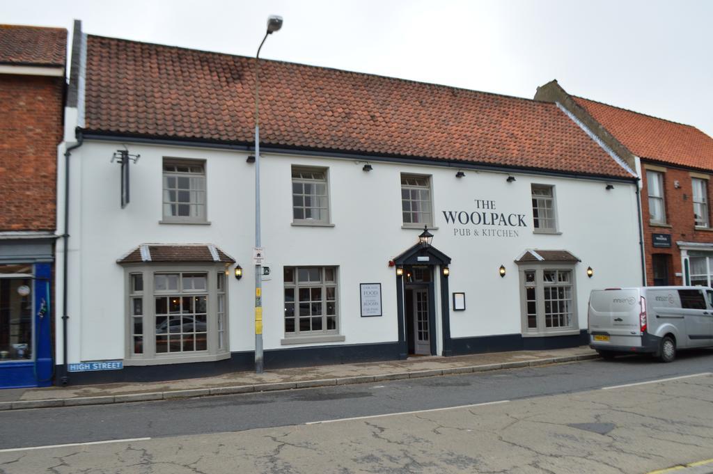 Woolpack Pub & Kitchen Bed & Breakfast Скегнес Екстериор снимка