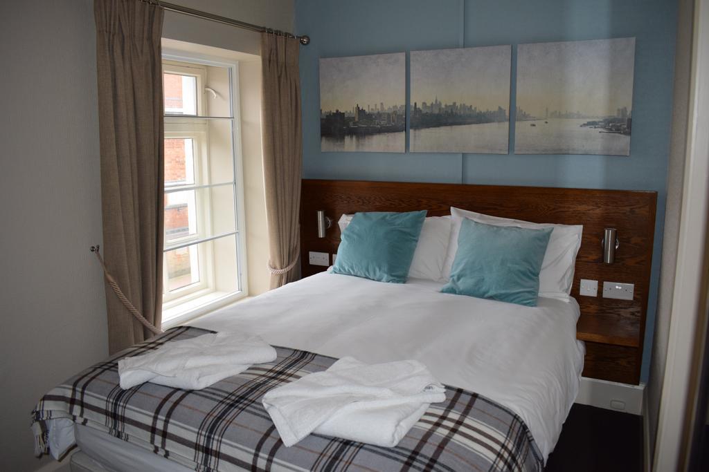 Woolpack Pub & Kitchen Bed & Breakfast Скегнес Екстериор снимка