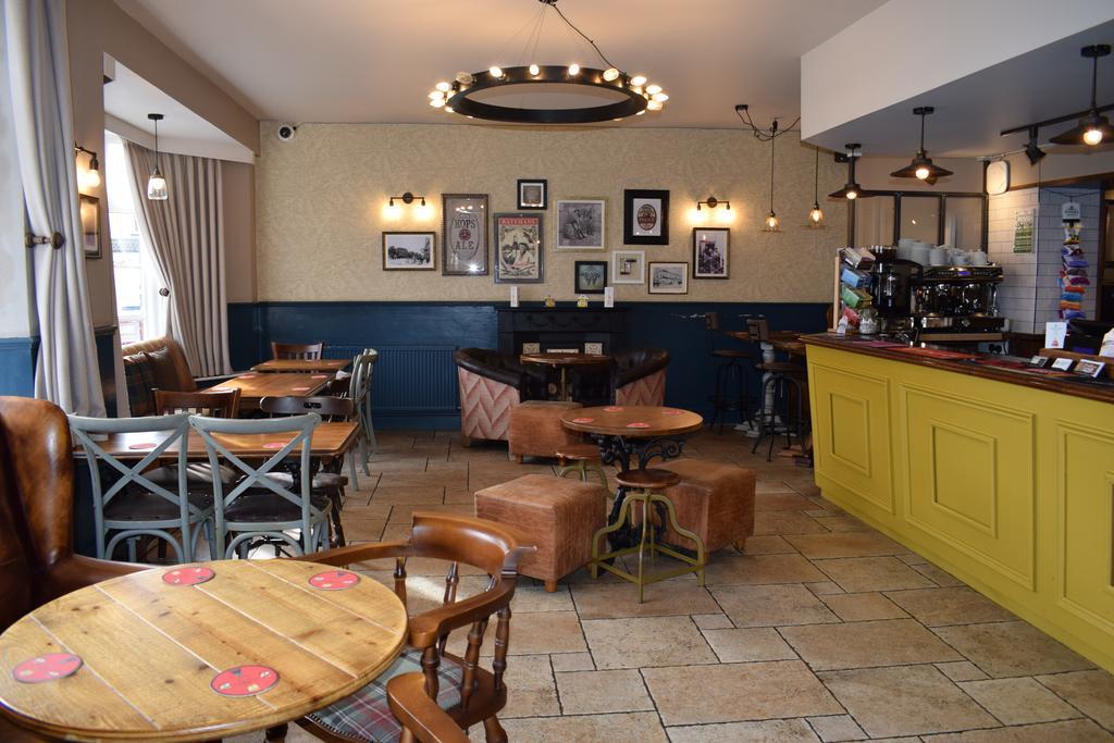 Woolpack Pub & Kitchen Bed & Breakfast Скегнес Екстериор снимка
